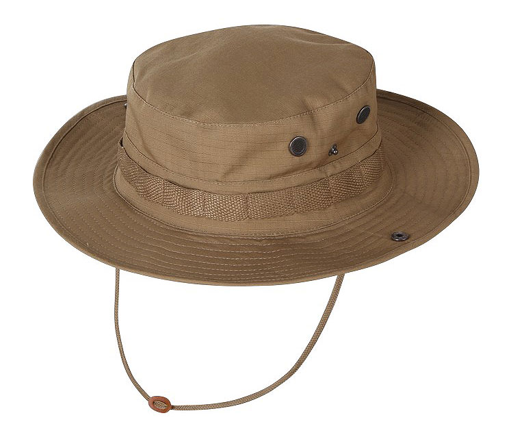 Jungle hat coyote