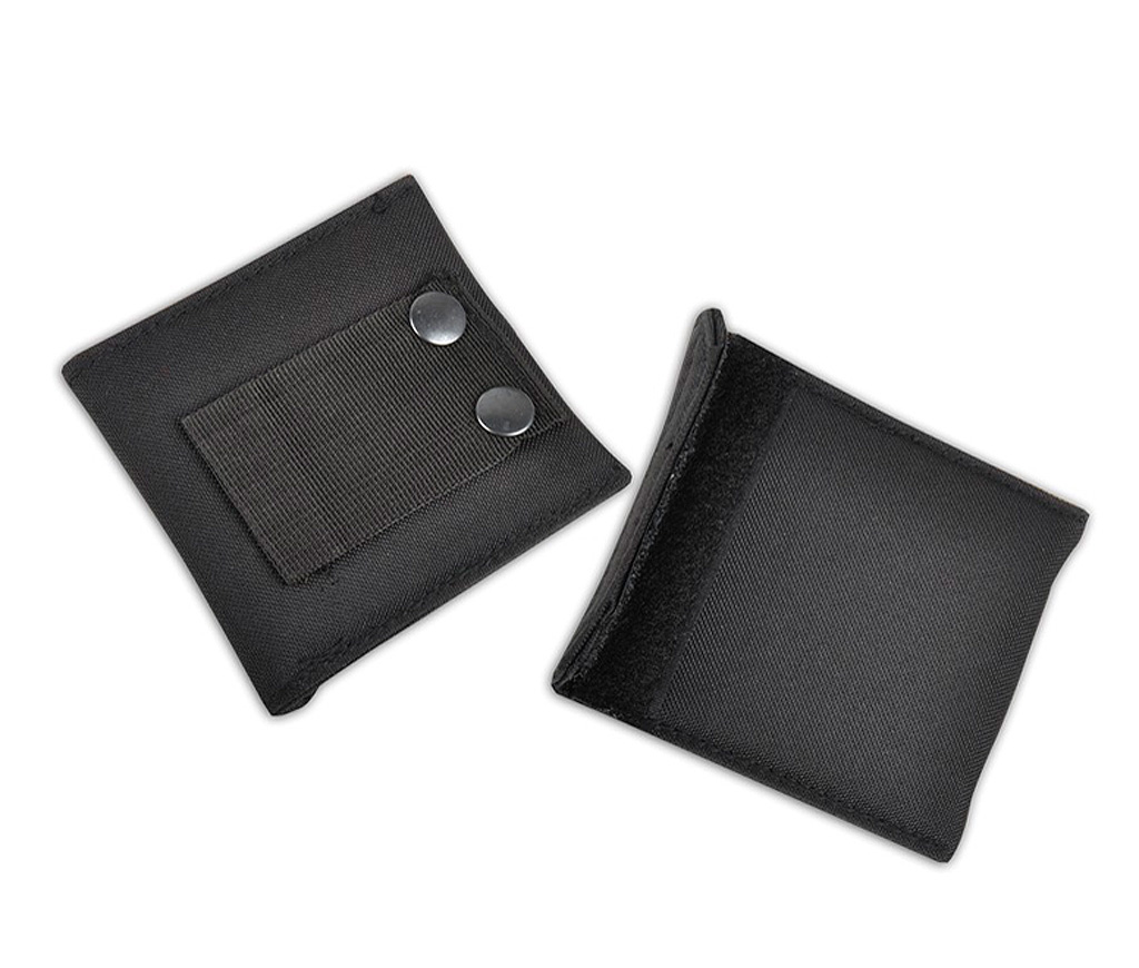 Small pouch